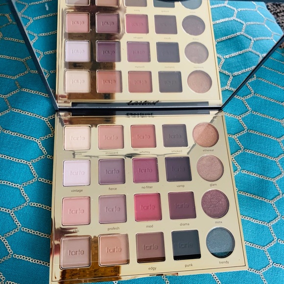 Tarteist Pro Amazonian Clay Palette 🖤 - Picture 5 of 8